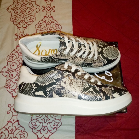 Sam Edelman Moira Sneakers - Picture 8 of 9